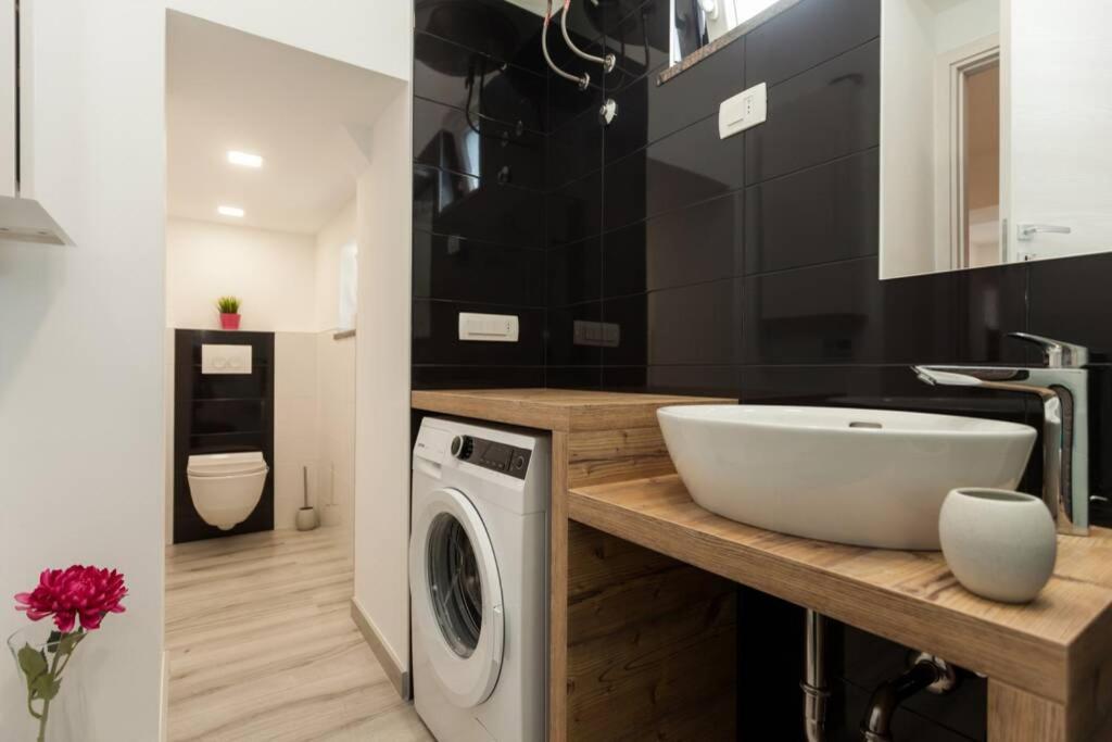 Apartamento Apartman Luna Pula Exterior foto